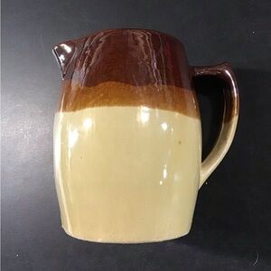 MCCOY POTTERY VINTAGE PITCHER GUC